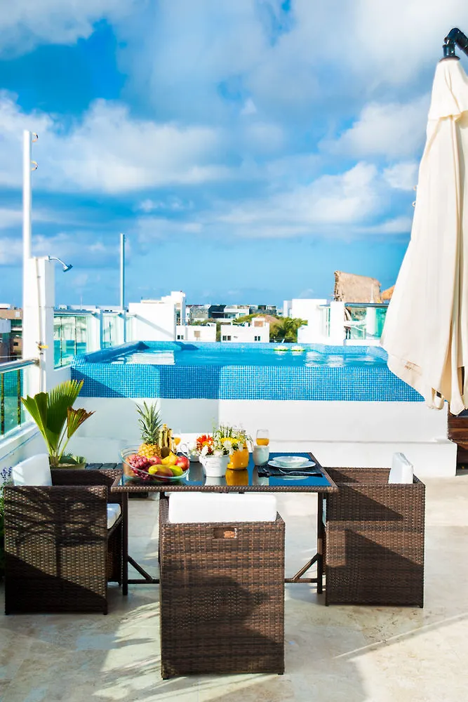 Coral Beach Condo Playa del Carmen Aparthotel