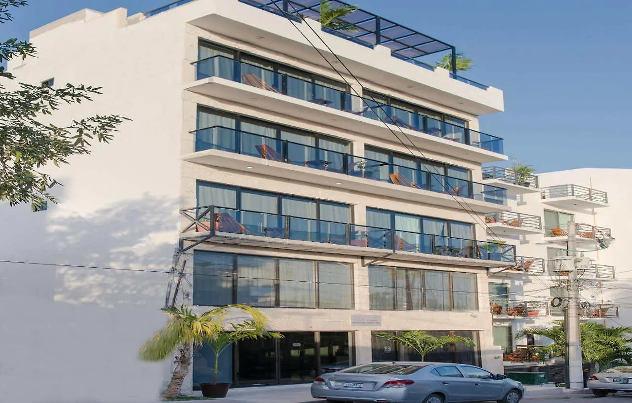 Coral Beach Condo Playa del Carmen Aparthotel